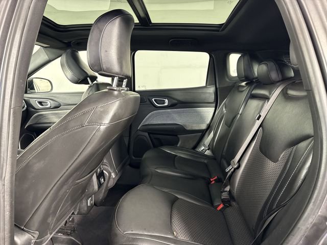 Used 2023 Jeep Compass Latitude w/ Sun and Sound Group AWD/4WD image 23