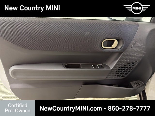 Certified 2025 MINI Cooper 2-Door Hardtop image 12