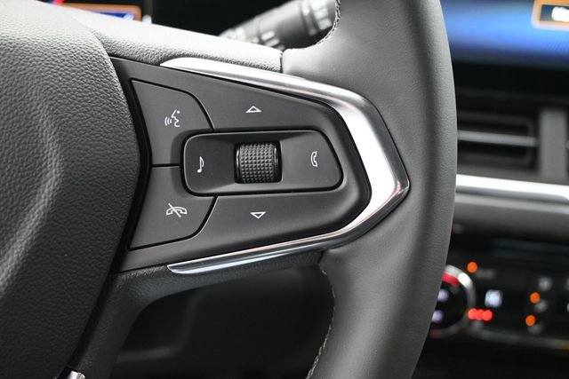 New 2026 Chevrolet Trax ACTIV FWD image 32