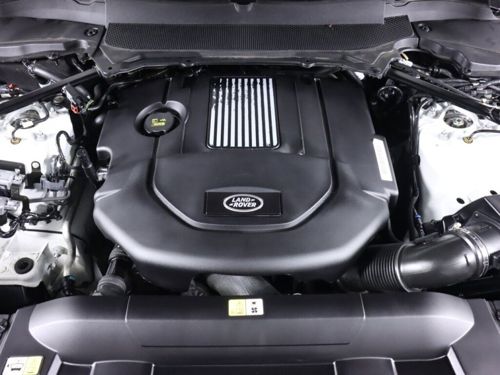 Used 2020 Land Rover Range Rover Sport HSE image 47