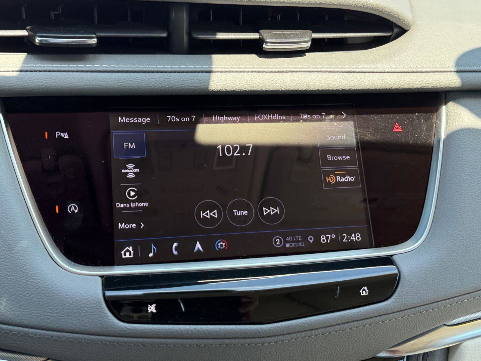 Used 2023 Cadillac XT5 Premium Luxury w/ LPO, Floor Liner Package AWD/4WD image 29