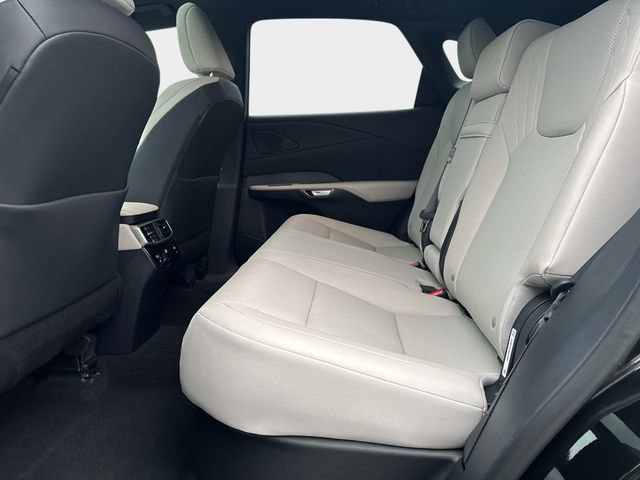 Used 2025 Lexus RX 350 Premium w/ Accessory Package (Z1) FWD image 11