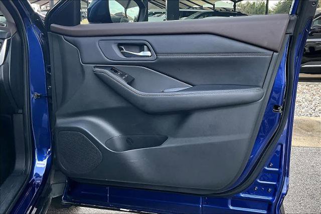 Certified 2023 Nissan Rogue SV w/ SV Premium B Package image 22