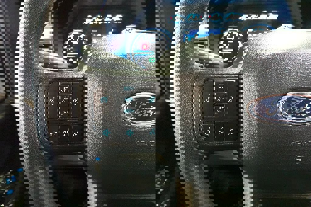 Used 2024 Ford F250 XLT AWD/4WD image 12