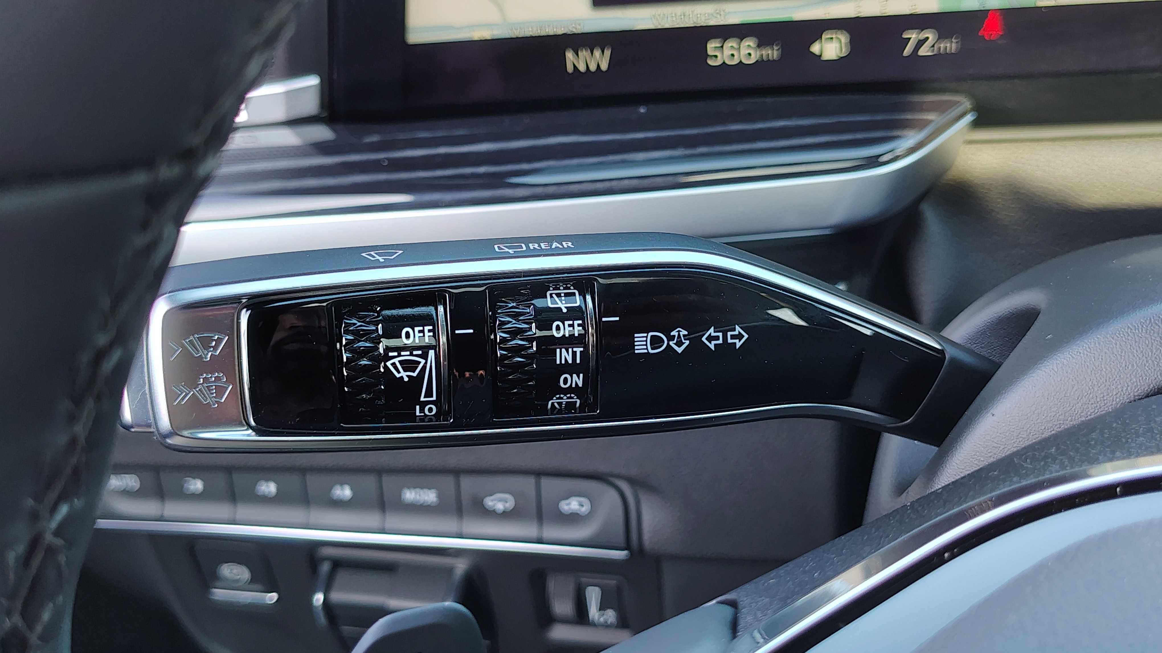New 2025 Cadillac Escalade Sport w/ Touring Package image 18