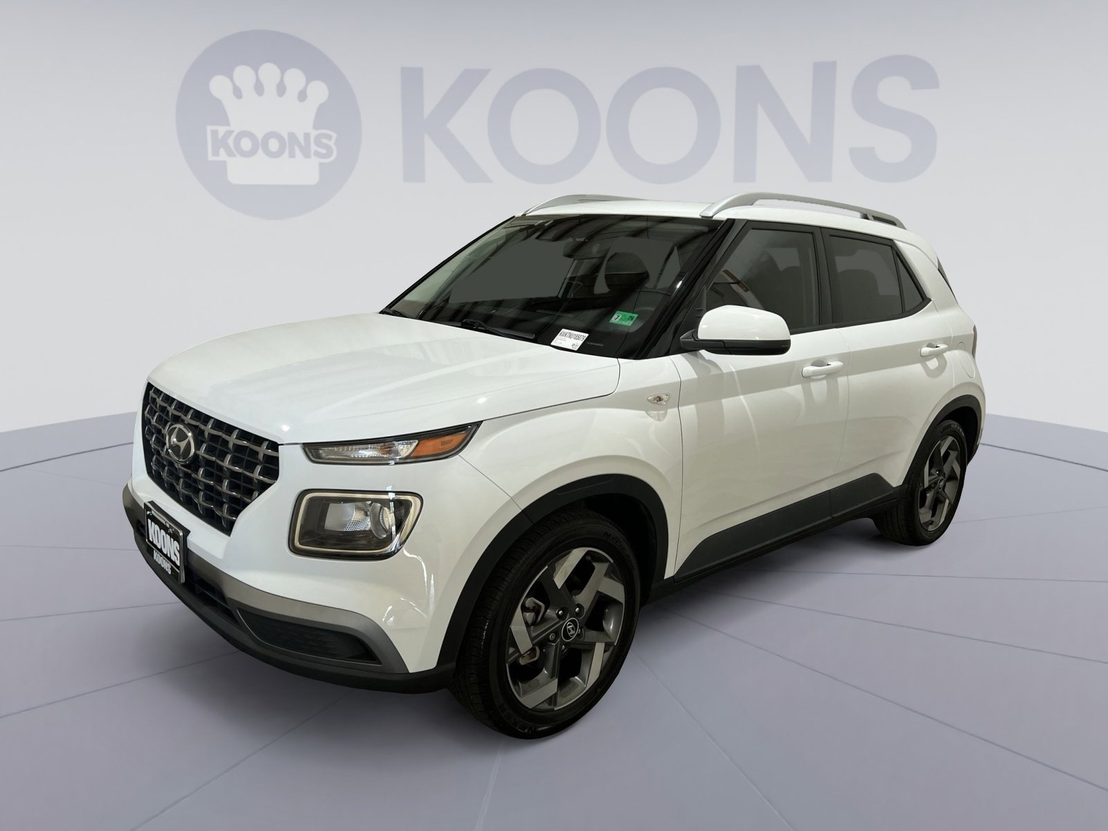 Used 2022 Hyundai Venue SEL FWD image 5