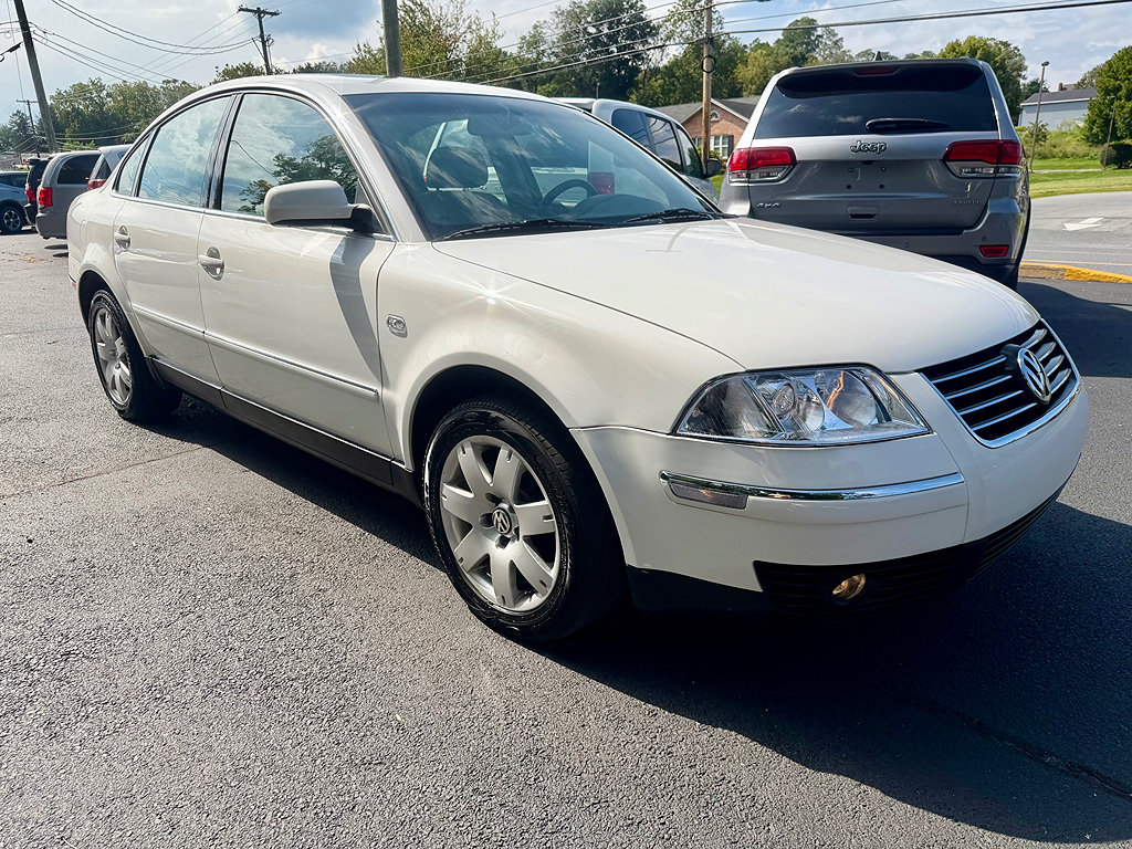 Used 2002 Volkswagen Passat GLX AWD/4WD image 3