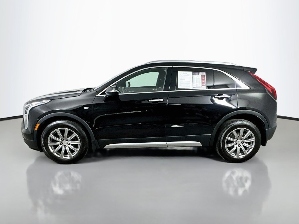 Used 2021 Cadillac XT4 Premium Luxury w/ Trailering Package AWD/4WD image 5