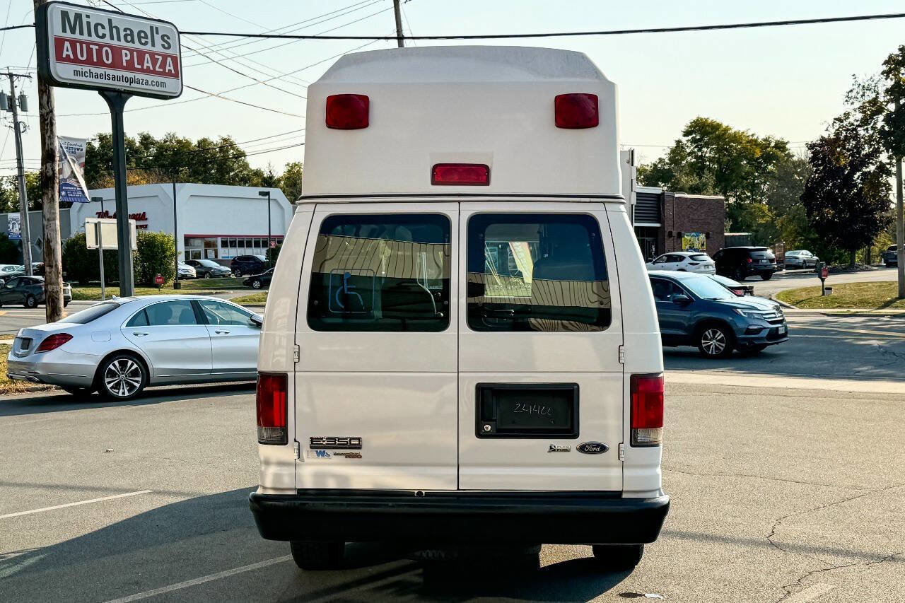 Used 2011 Ford E-350 and Econoline 350 Extended Super Duty w/ PWR Group image 10