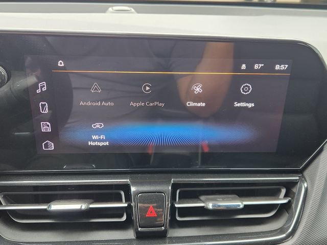 Used 2025 Chevrolet TrailBlazer RS w/ Convenience Package AWD/4WD image 5
