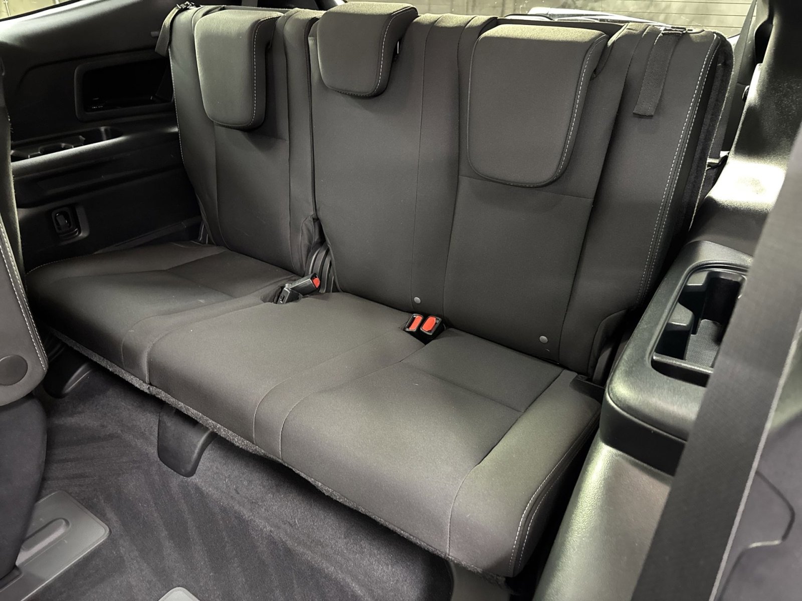 Used 2025 Subaru Ascent Premium image 29