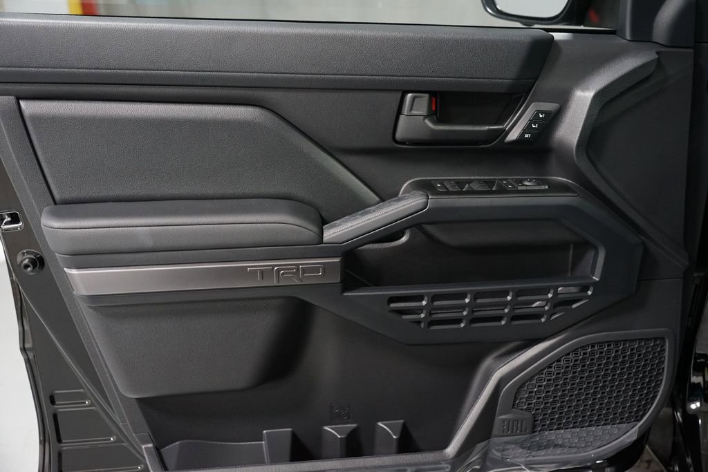New 2026 Toyota 4Runner TRD Off-Road Premium AWD/4WD image 33