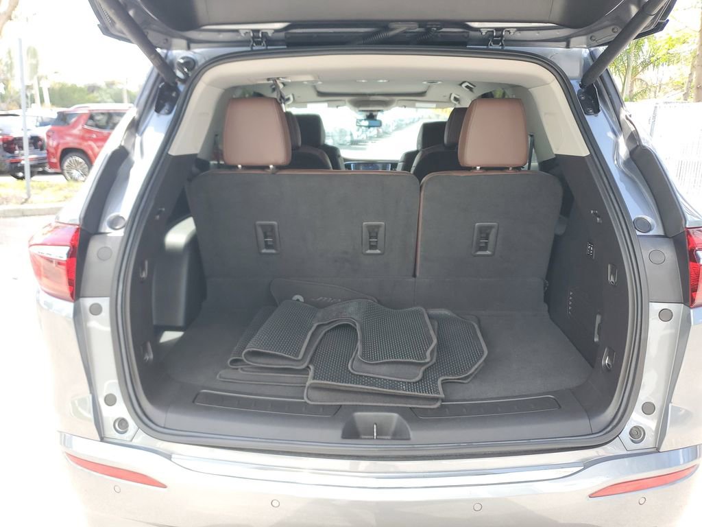 Certified 2021 Buick Enclave Avenir w/ Avenir Technology Package image 31