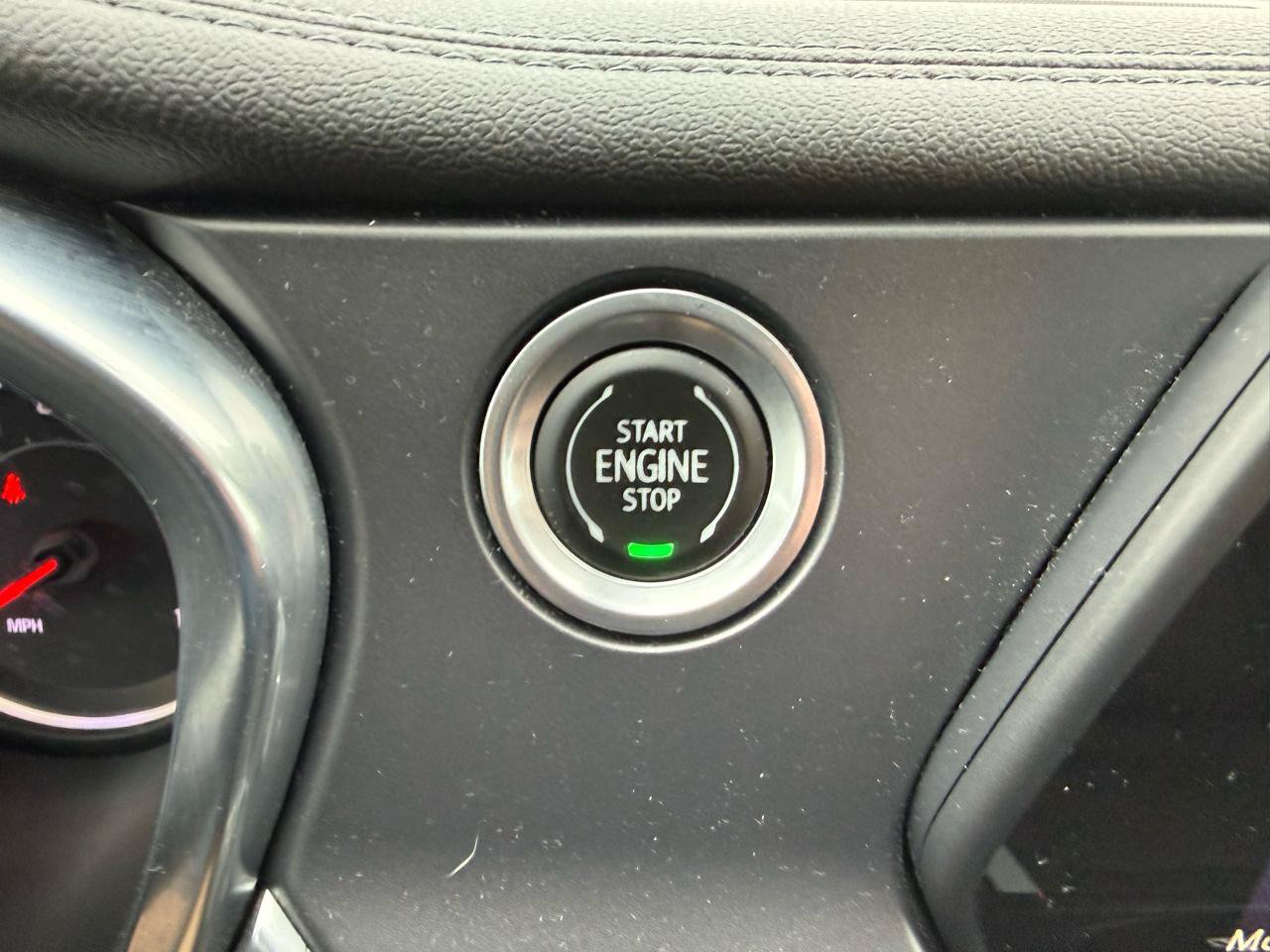 Used 2021 Chevrolet Blazer LT FWD image 17