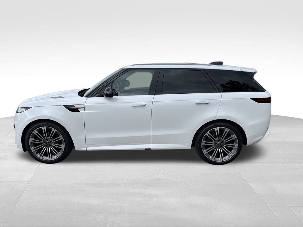 New 2025 Land Rover Range Rover Sport Dynamic SE image 2