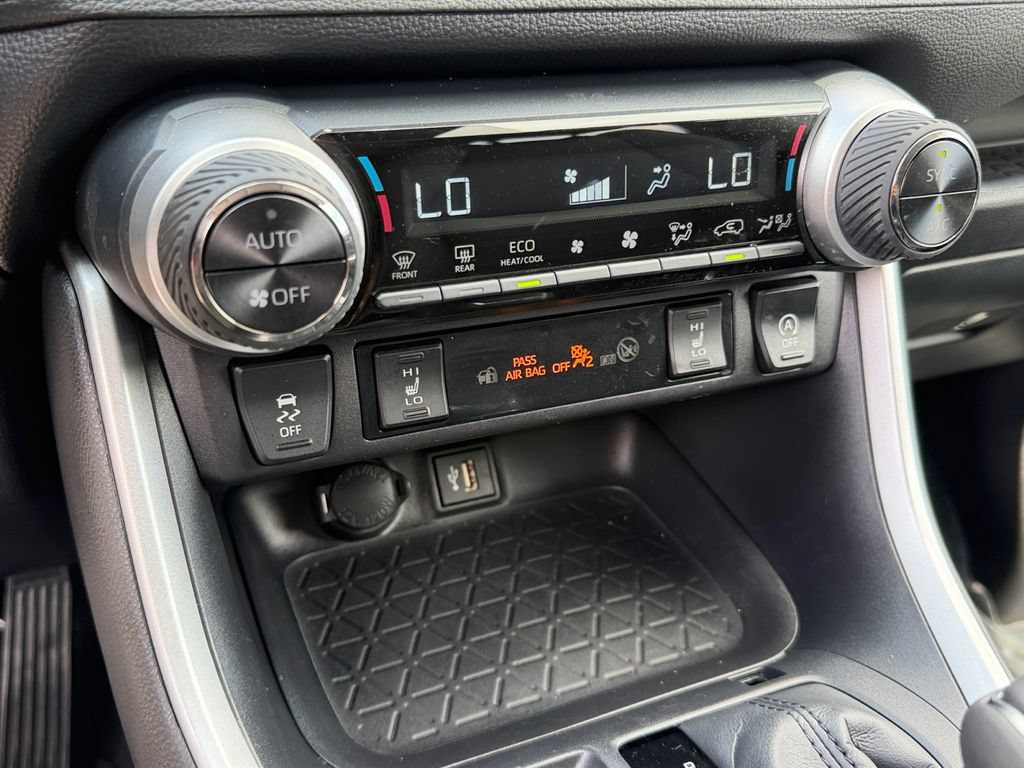 Certified 2025 Toyota RAV4 XLE Premium AWD/4WD image 23