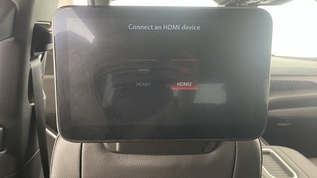 Used 2023 GMC Yukon XL Denali image 46