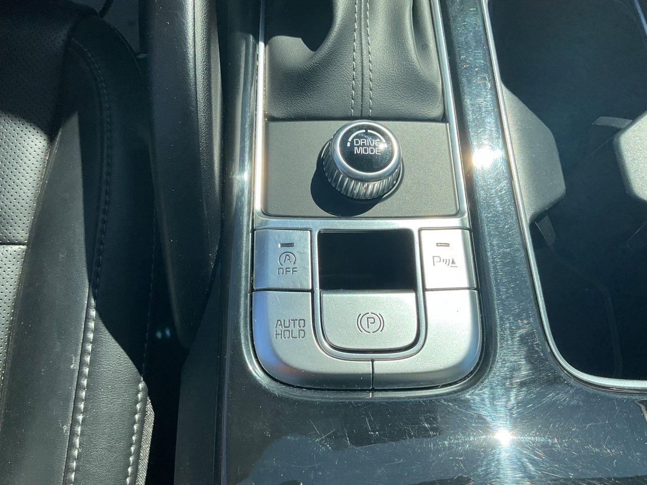 Used 2025 Kia Telluride S FWD image 27