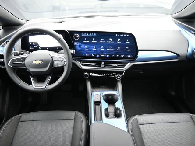 New 2026 Chevrolet Equinox EV LT image 23