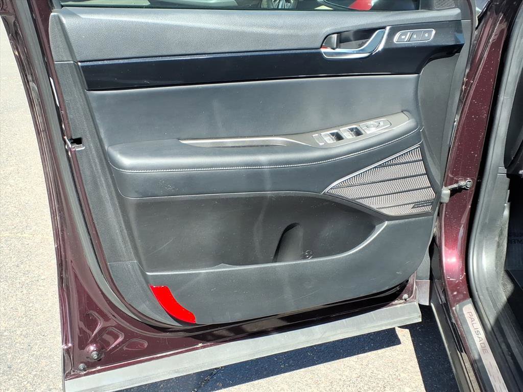 Used 2021 Hyundai Palisade Limited image 20