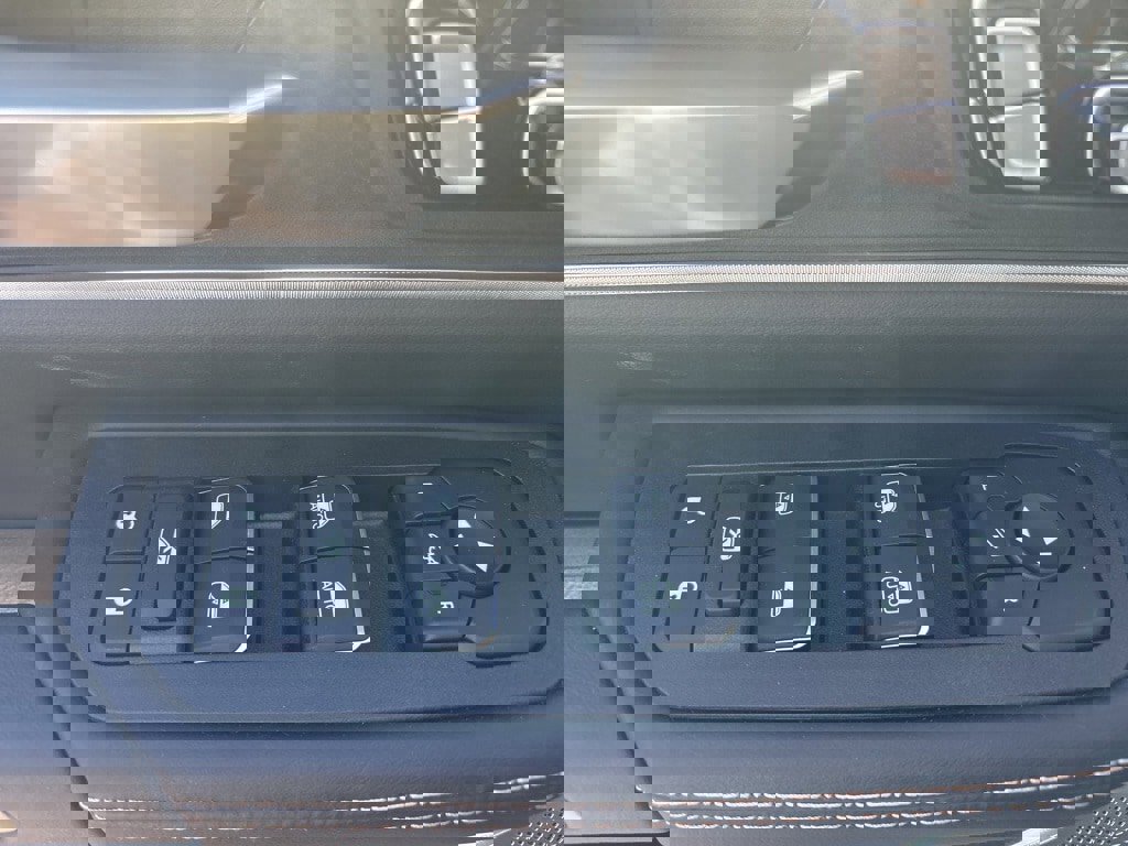 New 2026 RAM 1500 Tungsten image 32