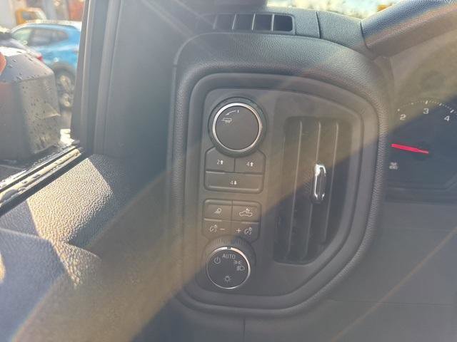 New 2025 Chevrolet Silverado 2500 Custom w/ Custom Value Package image 20