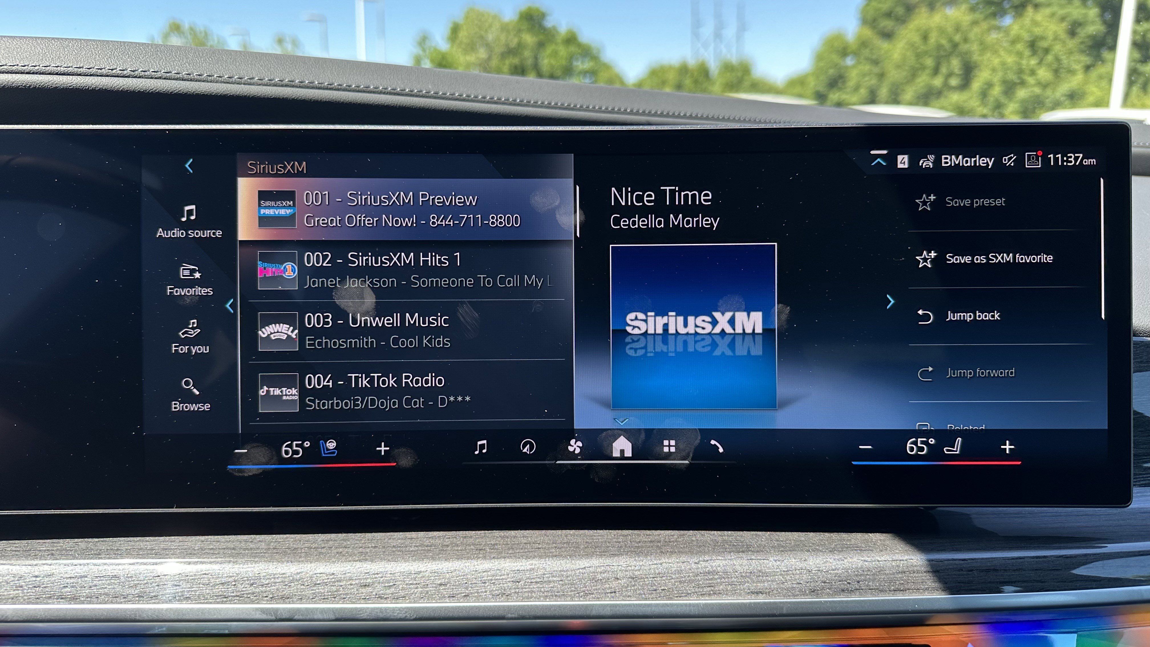 Used 2025 BMW i7 eDrive50 w/ M Sport Package image 22