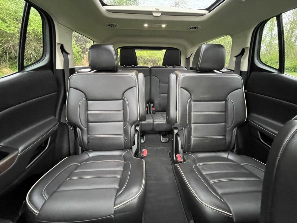 Certified 2023 GMC Acadia Denali w/ Denali Ultimate Package AWD/4WD image 18