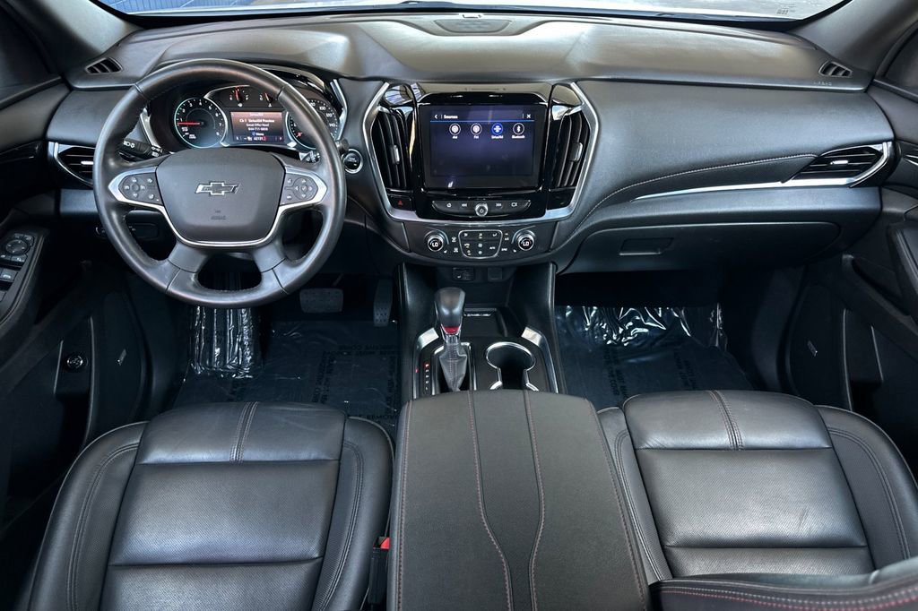 Used 2022 Chevrolet Traverse RS FWD image 15
