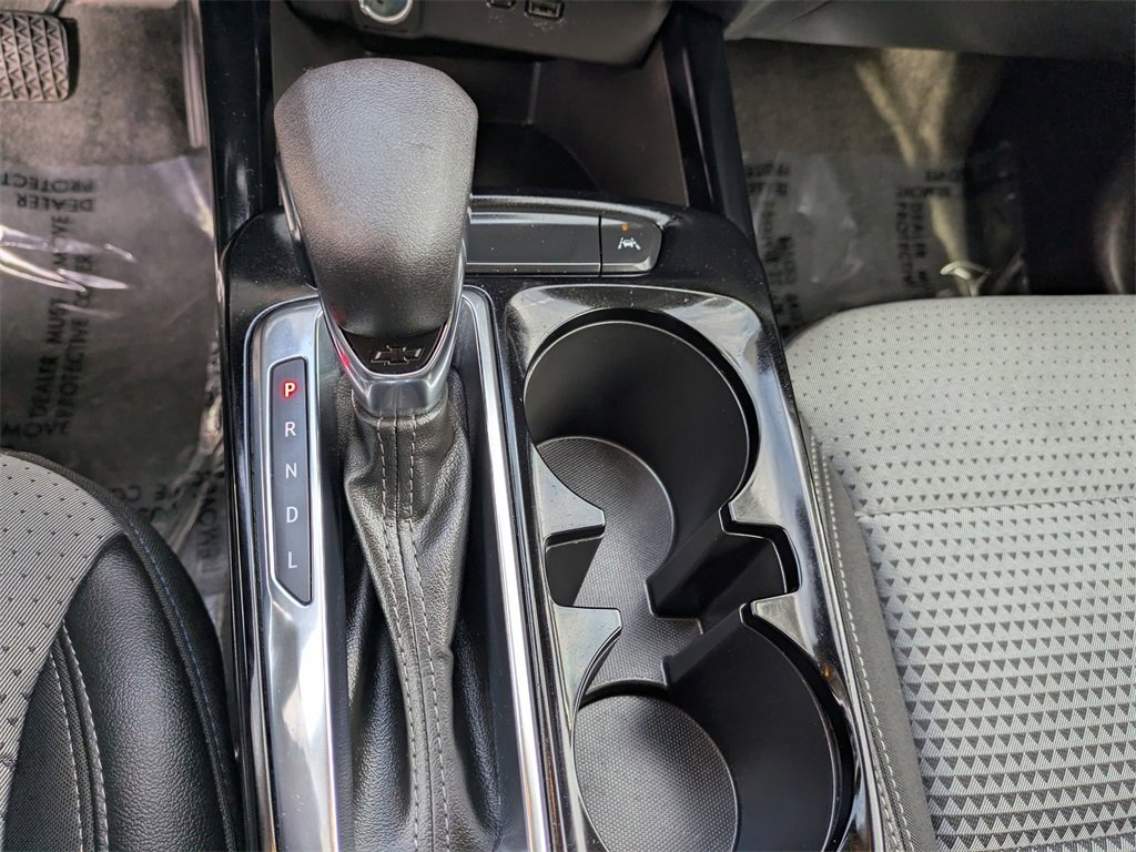 Used 2025 Chevrolet Trax LT w/ LT Convenience Package image 24