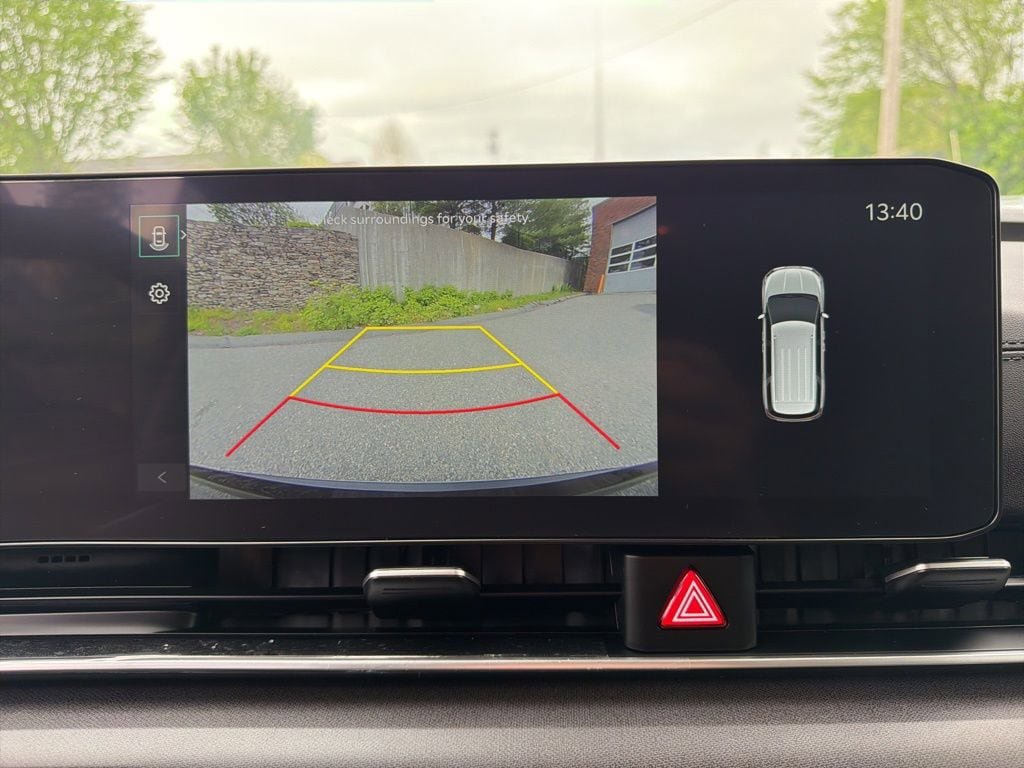 Certified 2025 Kia Carnival EX FWD image 21