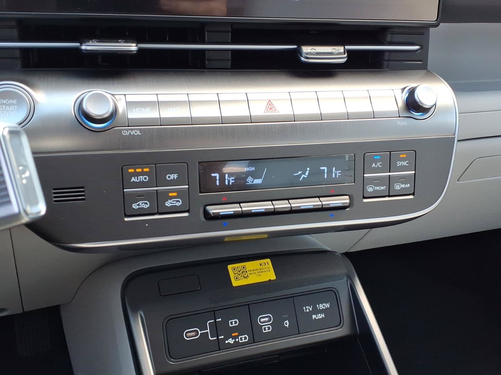 New 2026 Hyundai Kona SEL Premium AWD/4WD image 15