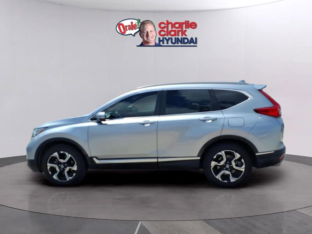 Used 2019 Honda CR-V Touring image 2