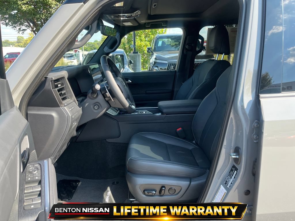 Used 2026 Lexus GX 550 w/ Cold Area Package AWD/4WD image 12