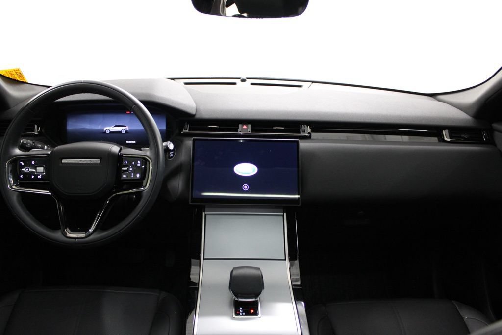 Certified 2025 Land Rover Range Rover Velar S AWD/4WD image 32