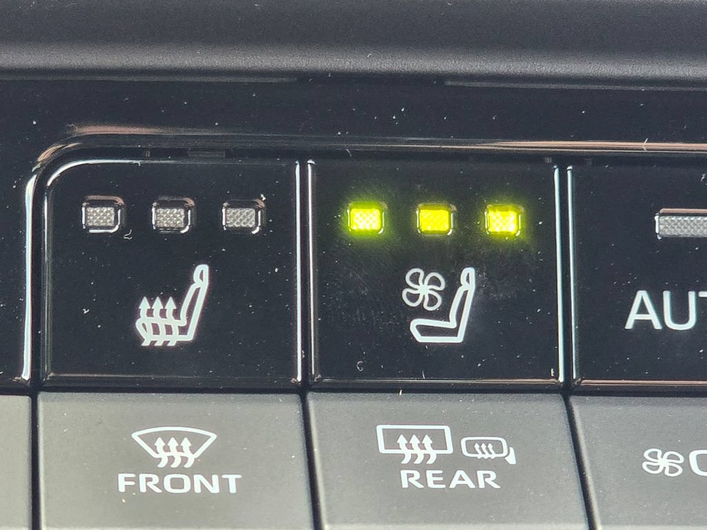 New 2026 Toyota Crown Signia w/ Advanced Technology Package AWD/4WD image 30