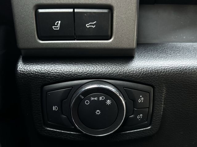 Used 2019 Ford Expedition XLT w/ Equipment Group 202A image 25