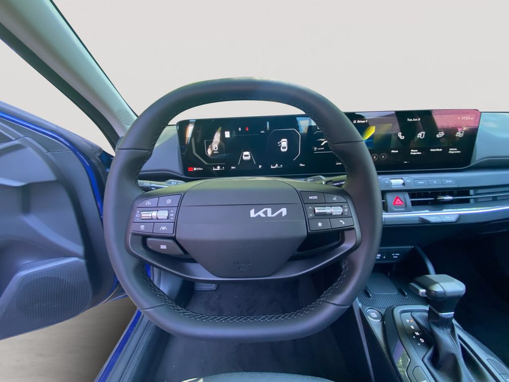Used 2025 Kia K4 EX FWD image 7
