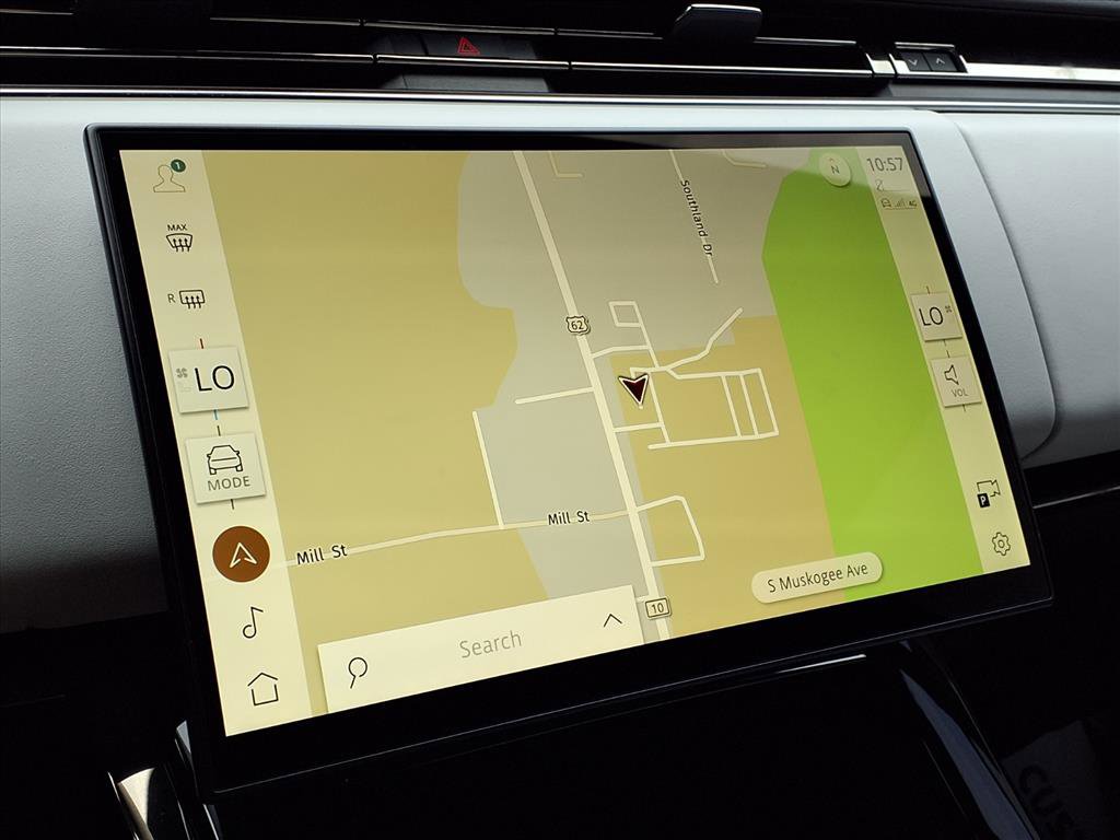 Used 2024 Land Rover Range Rover Sport Dynamic SE image 4