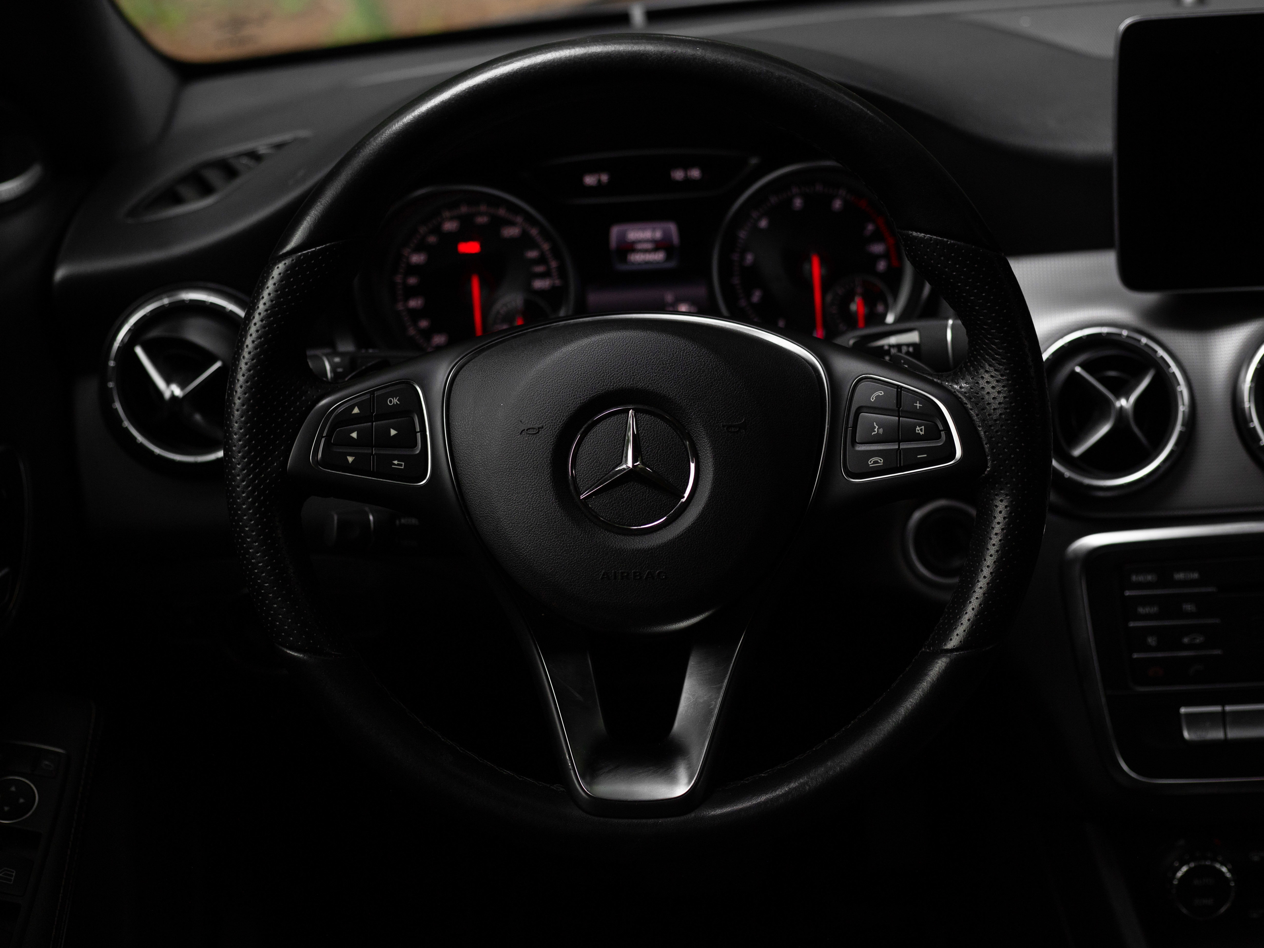 Used 2019 Mercedes-Benz CLA 250 image 6