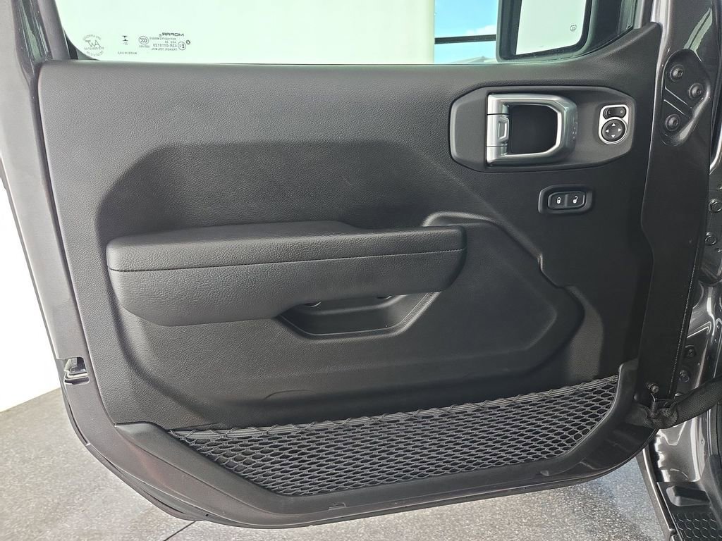 Used 2024 Jeep Gladiator Sport AWD/4WD image 27