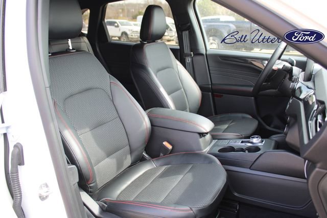 New 2026 Ford Escape ST-Line image 39