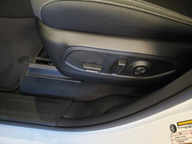 New 2025 Jeep Grand Cherokee L Laredo w/ Luxury Tech Group I image 17