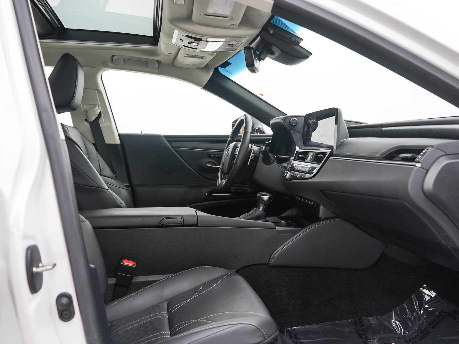 Used 2024 Lexus ES 350 w/ Accessory Package (Z1) FWD image 11