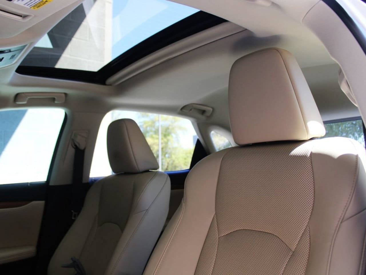 Used 2021 Lexus RX 450h AWD w/ Premium Package image 17