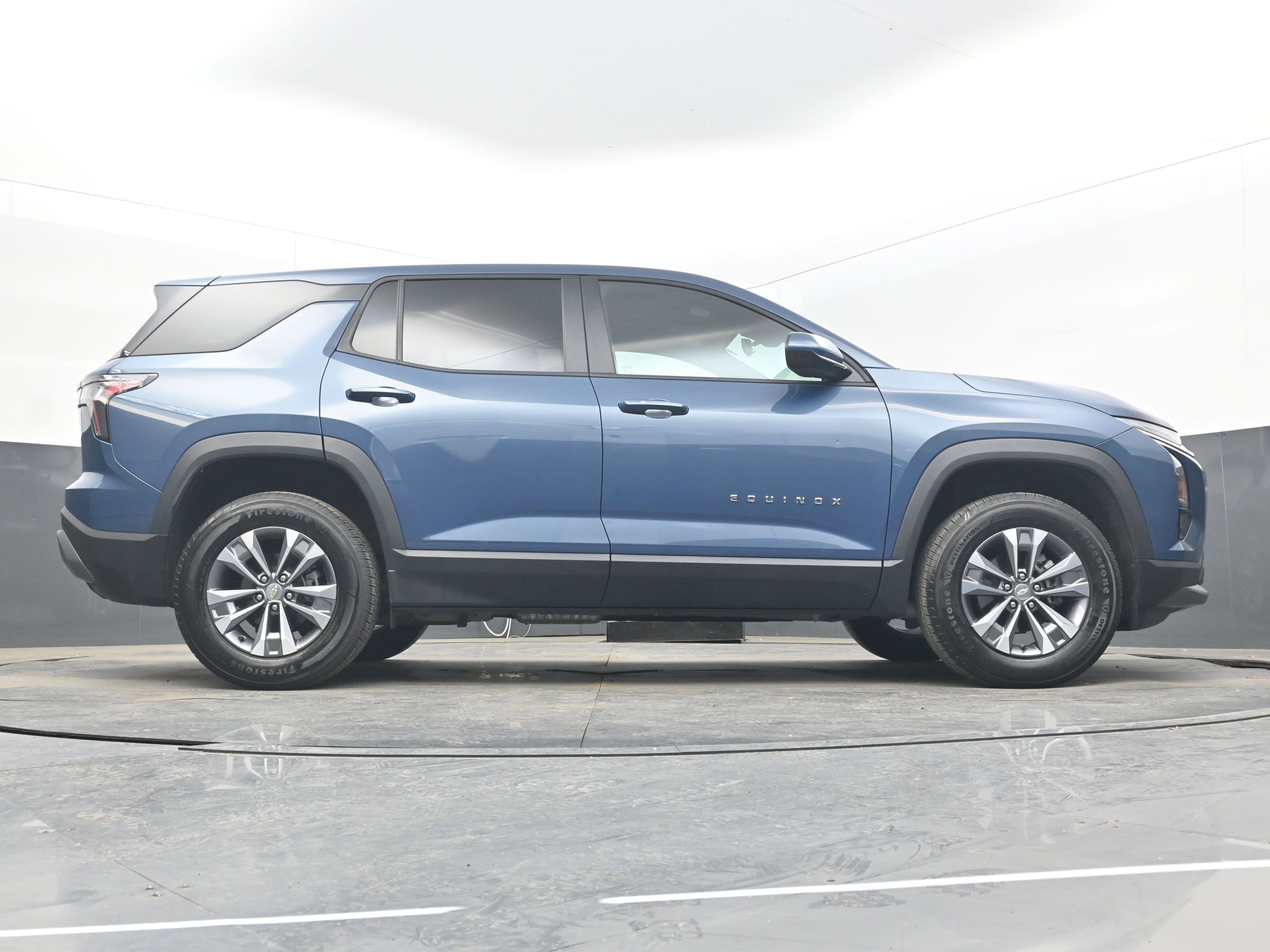 Used 2025 Chevrolet Equinox LT image 27