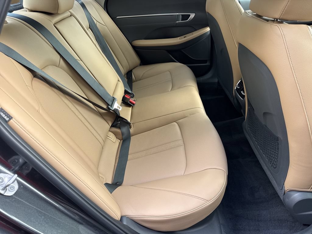 Used 2025 Hyundai Sonata Limited FWD image 15