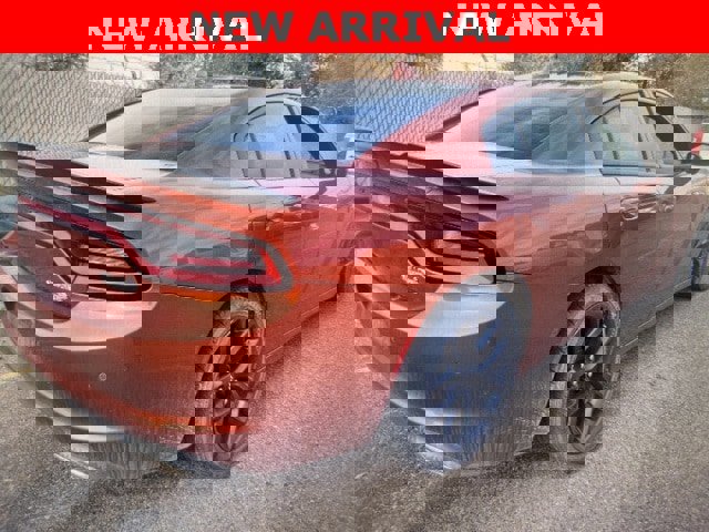 Used 2020 Dodge Charger SXT w/ Plus Group image 6