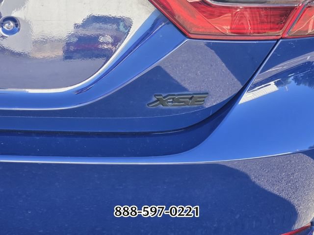 Used 2023 Toyota Camry XSE FWD image 4