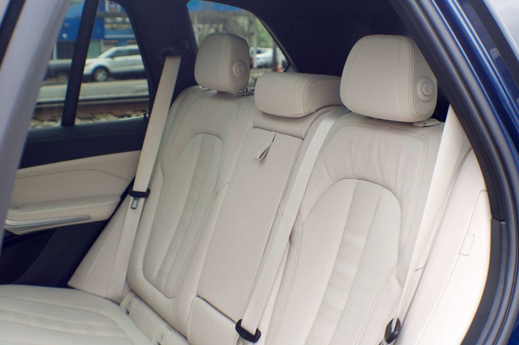 Used 2022 BMW X5 xDrive45e image 50